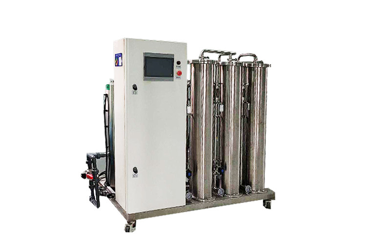 Διπλό σύστημα 1000L/H περασμάτων RO διήθησης νερού SS για το δωμάτιο αιμοδιάλυσης νοσοκομείων